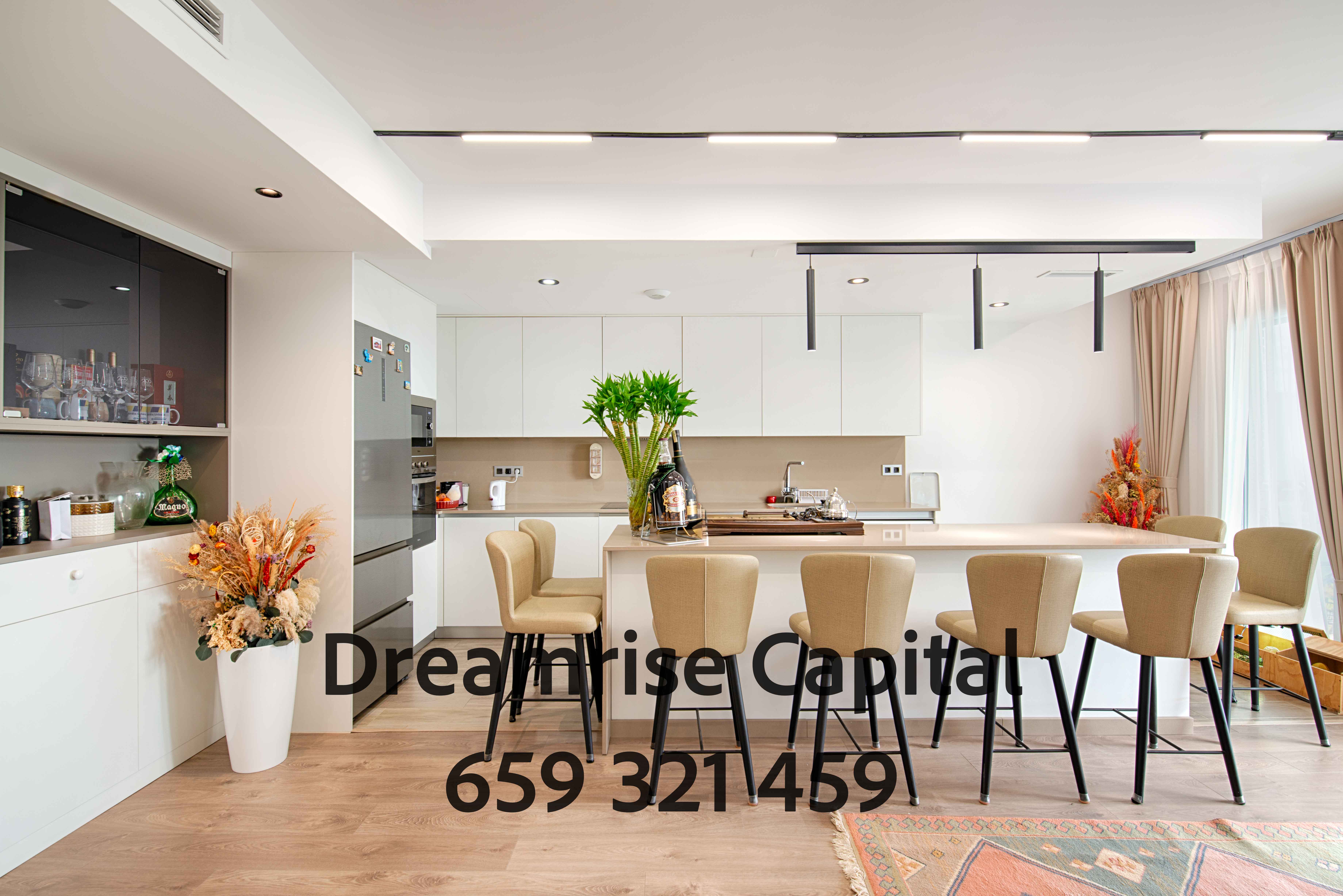 Obra nueva 2024 con terraza de 90 m² y vistas directas al Puerto de Badalona thumbnail 14