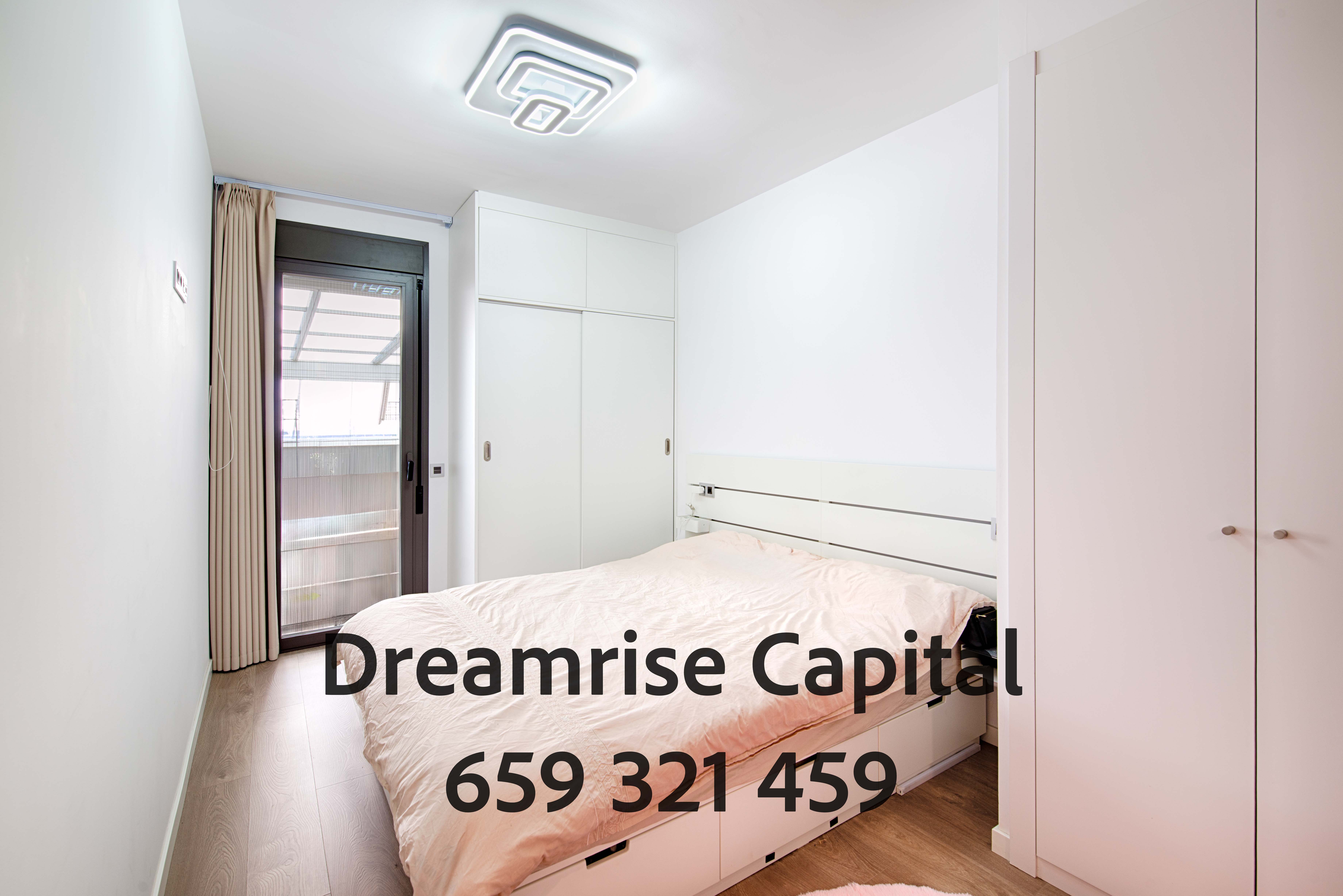 Obra nueva 2024 con terraza de 90 m² y vistas directas al Puerto de Badalona thumbnail 20