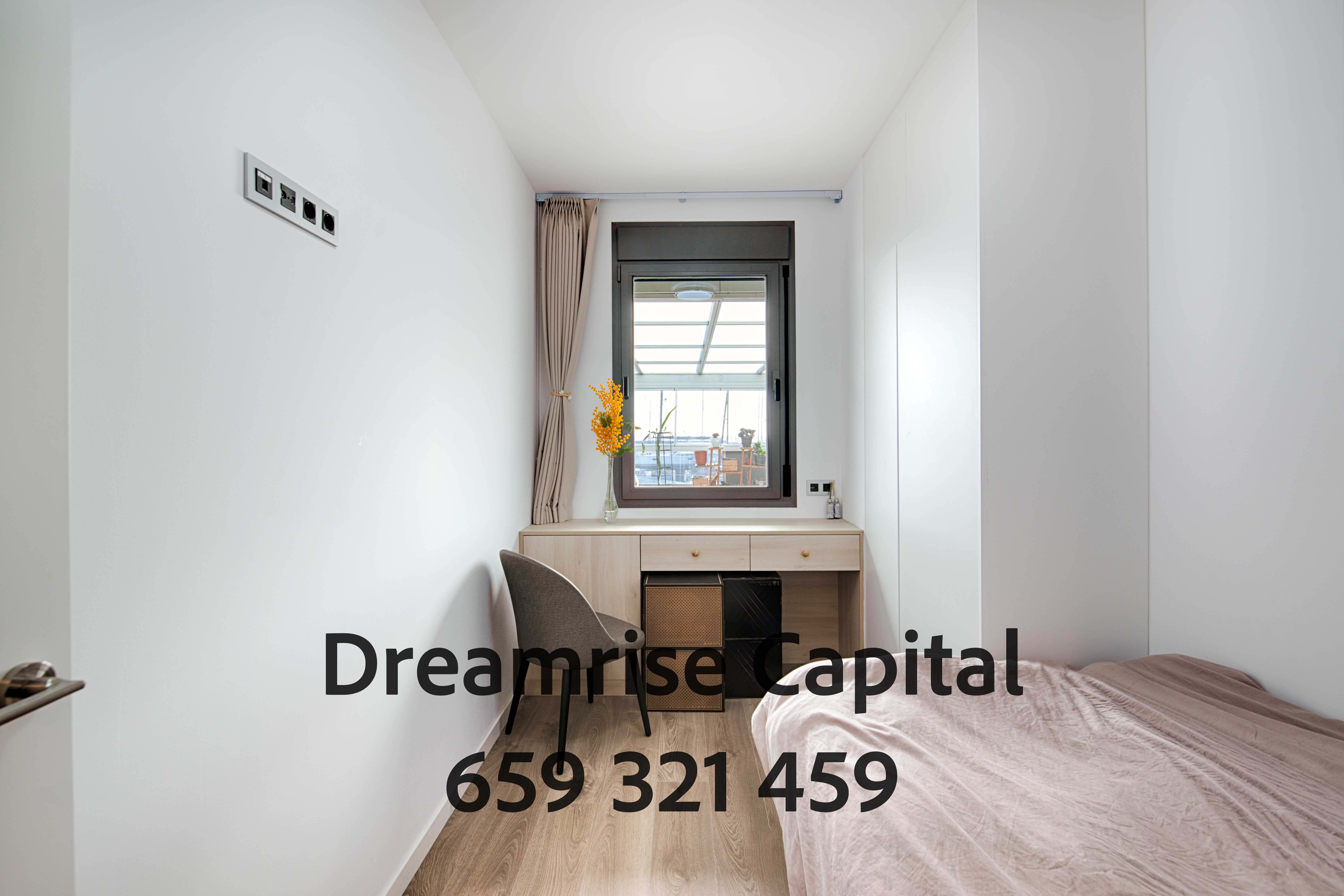 Obra nueva 2024 con terraza de 90 m² y vistas directas al Puerto de Badalona thumbnail 26