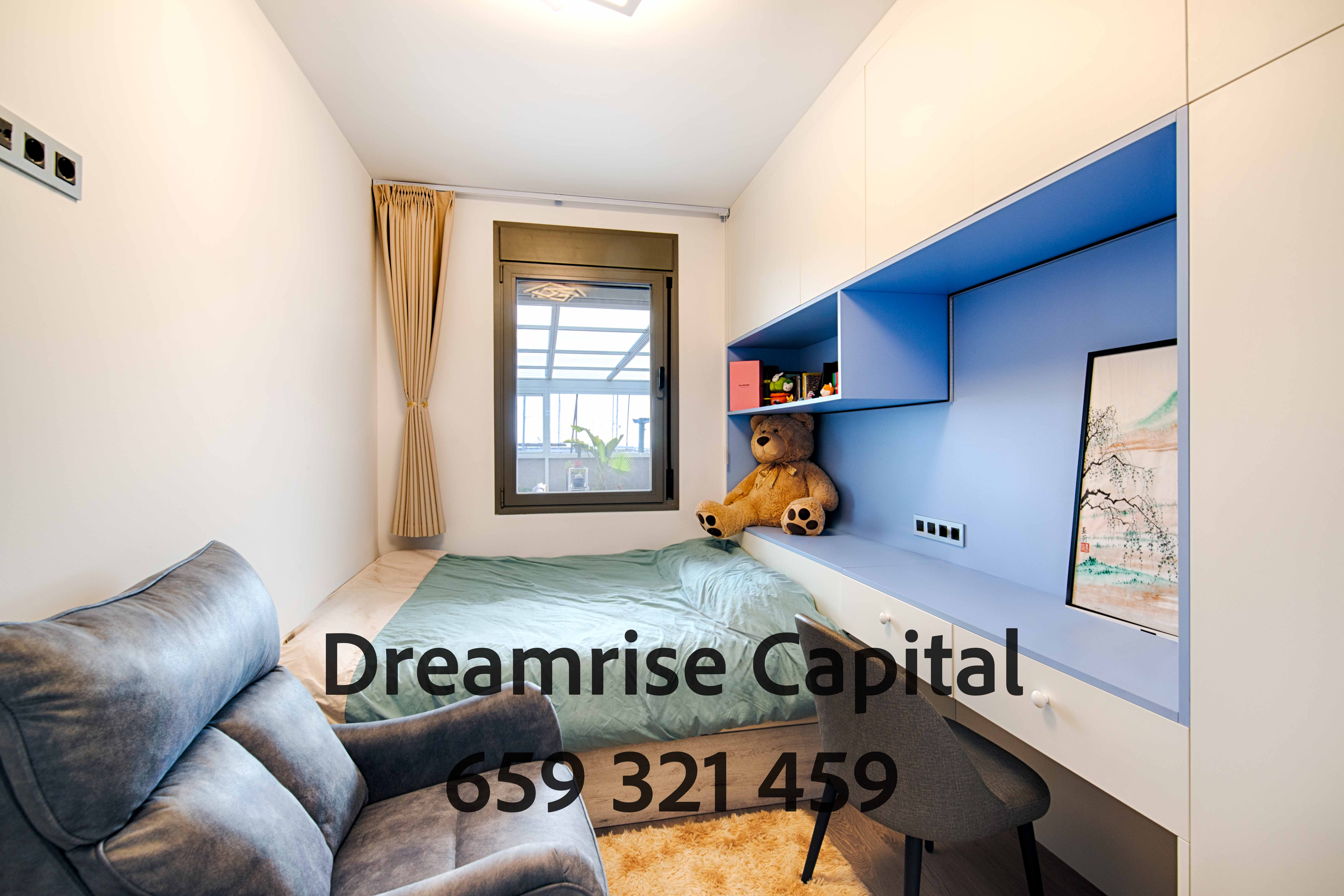 Obra nueva 2024 con terraza de 90 m² y vistas directas al Puerto de Badalona thumbnail 27