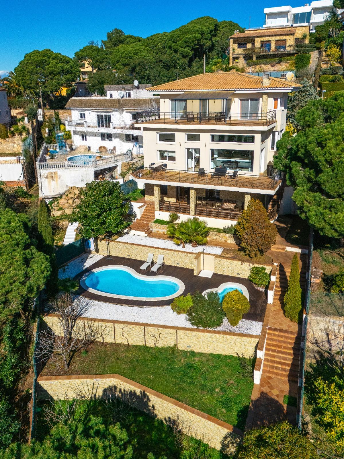 Magnífica Villa de Lujo con Vistas al Mediterráneo