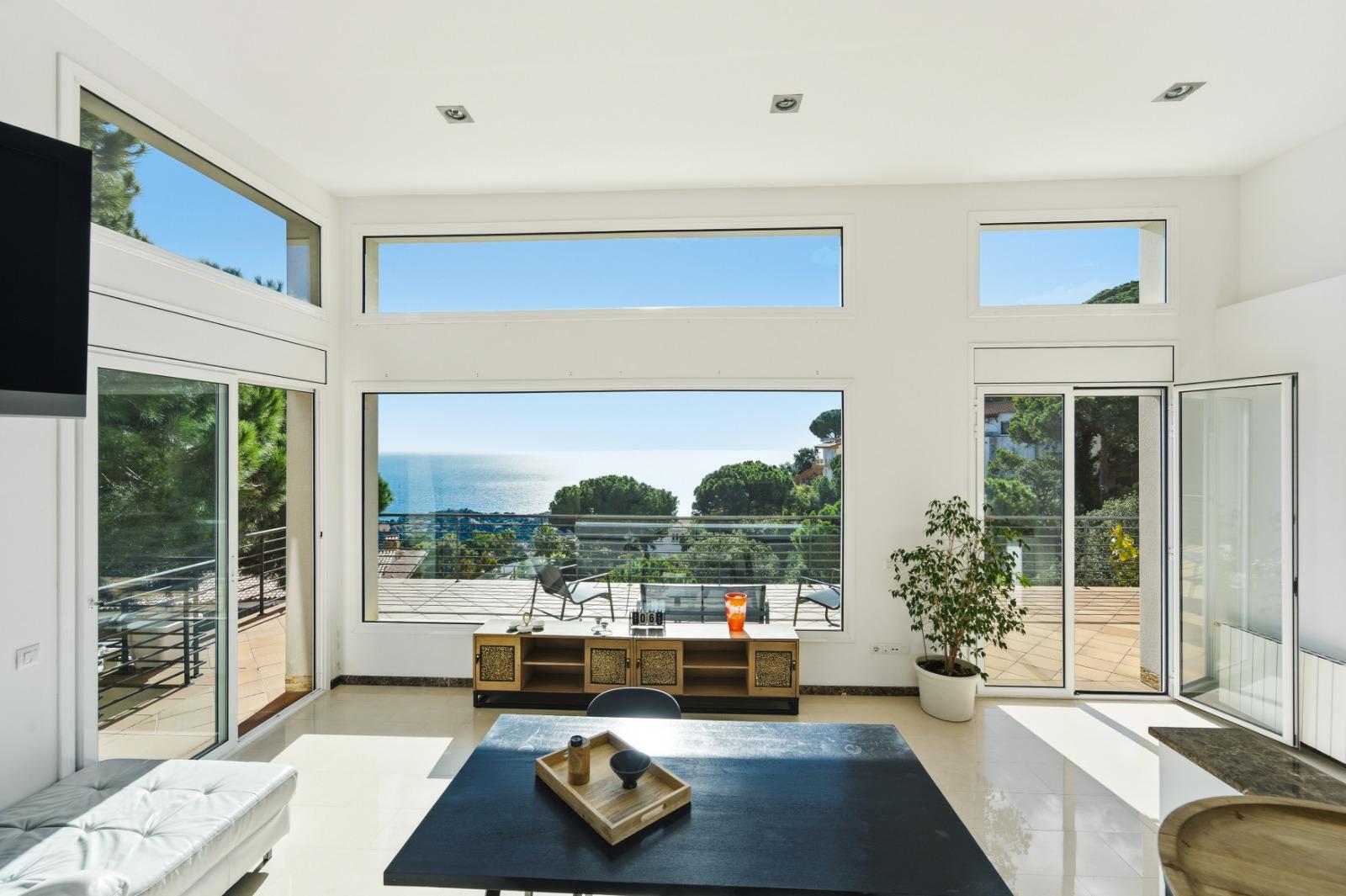 Magnífica Villa de Lujo con Vistas al Mediterráneo thumbnail 5